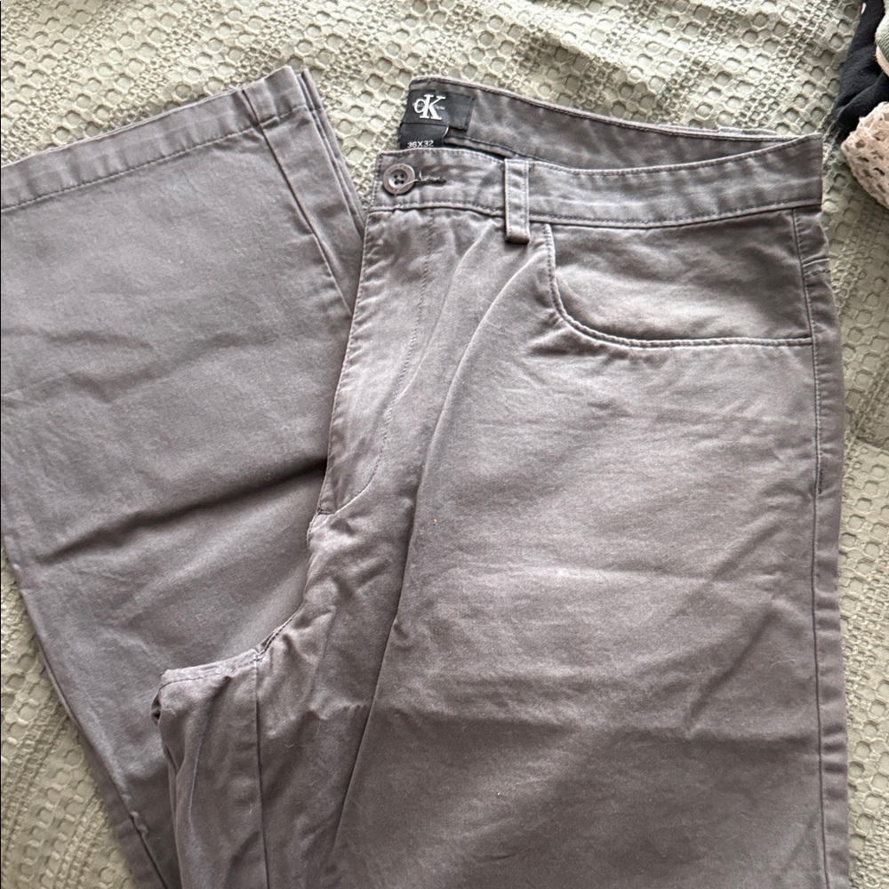 Calvin Klein Straight-Leg Pants - Light Grey